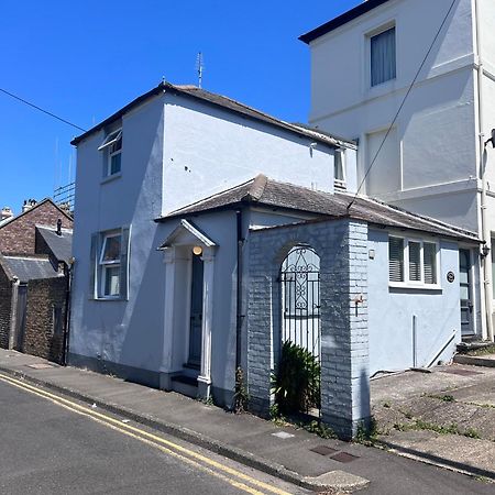Victorian Cottage - The Beach Walmer Exterior photo